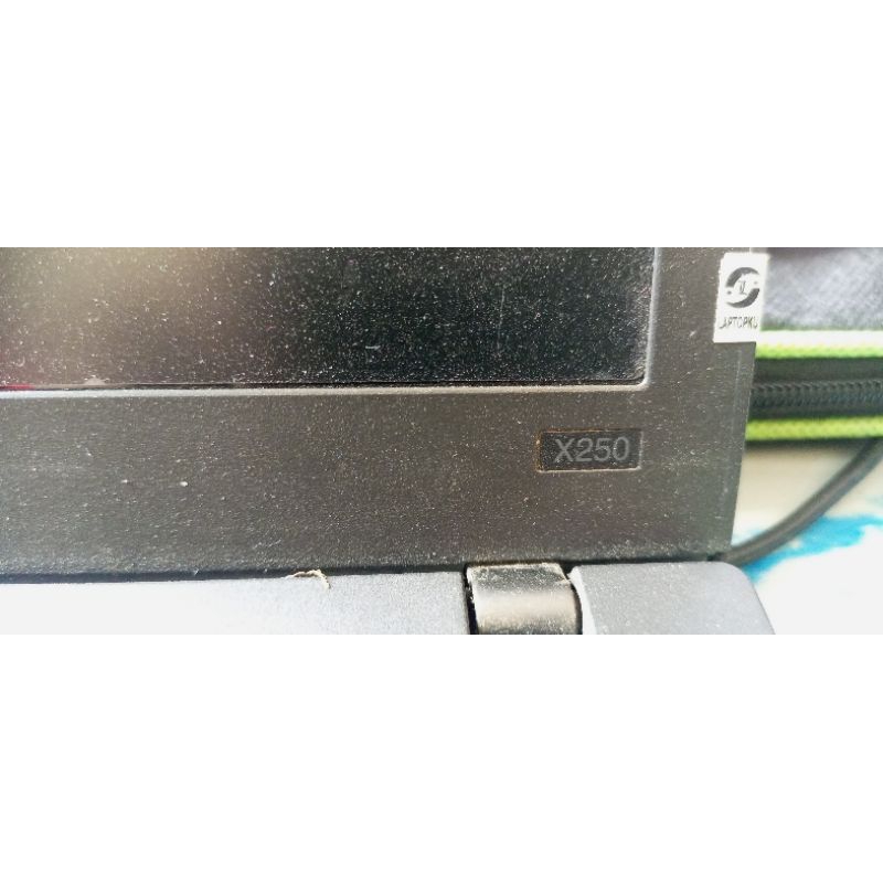 Laptop Lenovo Thinkpad Intel Core i5 - x250 Layar 12,5