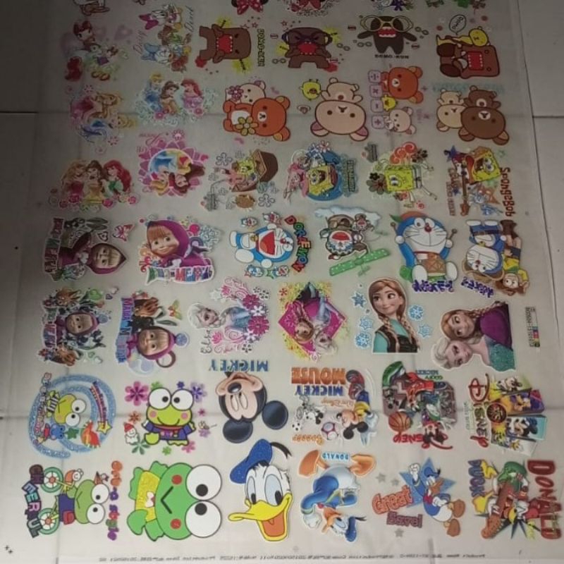 

stiker lotso waterproof anti air / stiker box besar