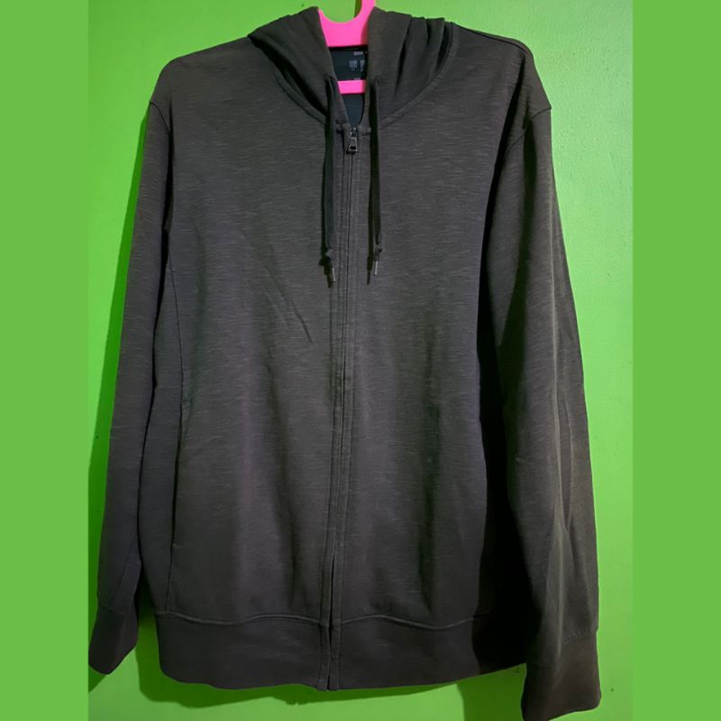 Uniqlo Alrism Hoodie Zipper (Hijau Botol)