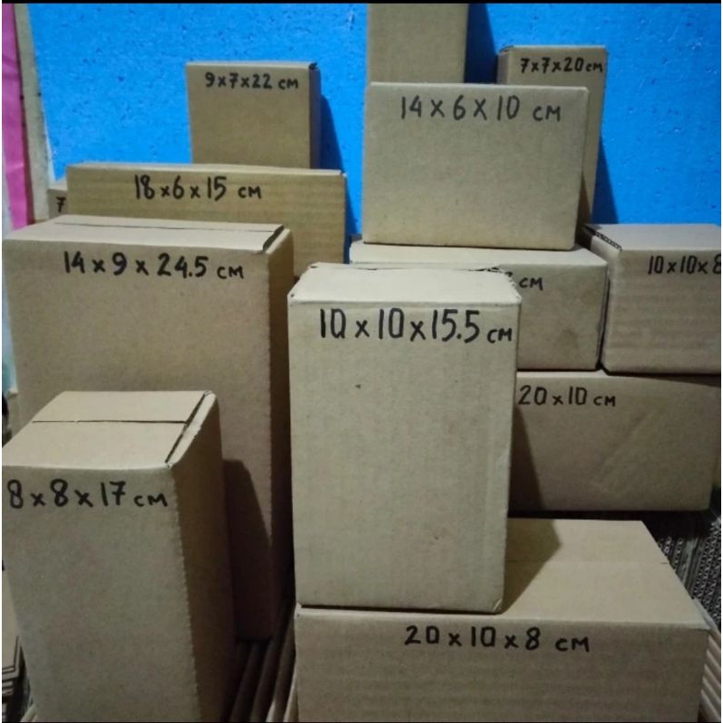 

Kardus box packing ukuran 10×10×15,5 cm