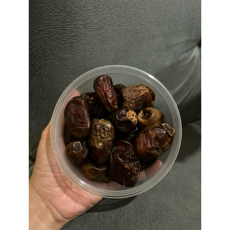 

kurma golden valley berat 250 gram