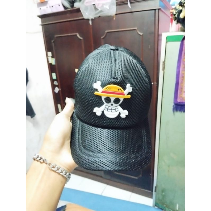 Topi One Piece jaring