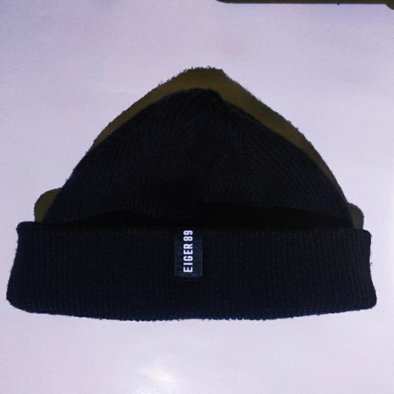 Topi Kupluk Pria Beanie Rajut Hat Eiger Outdoor Series Hitam Black Musim Dingin