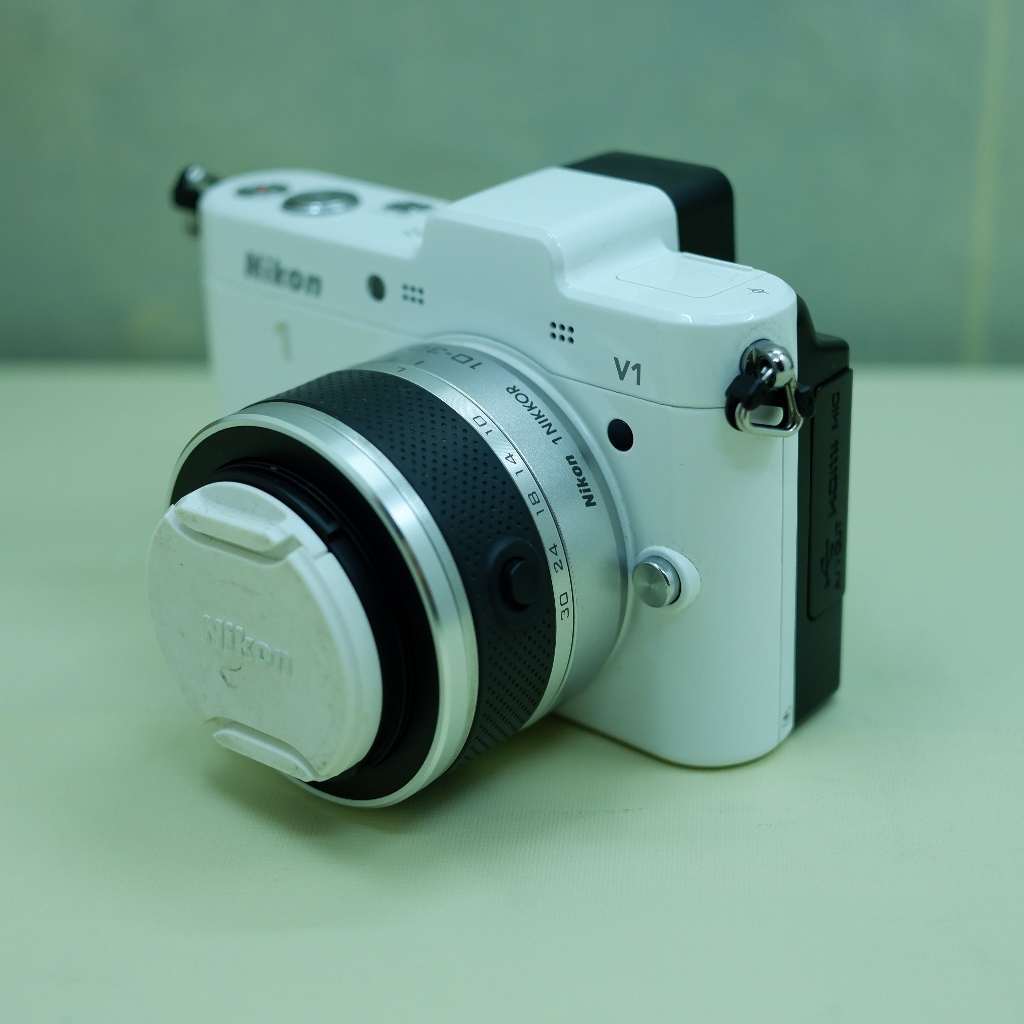 Nikon 1 V1 Kit 10-30mm Good Condition Not V2 J5