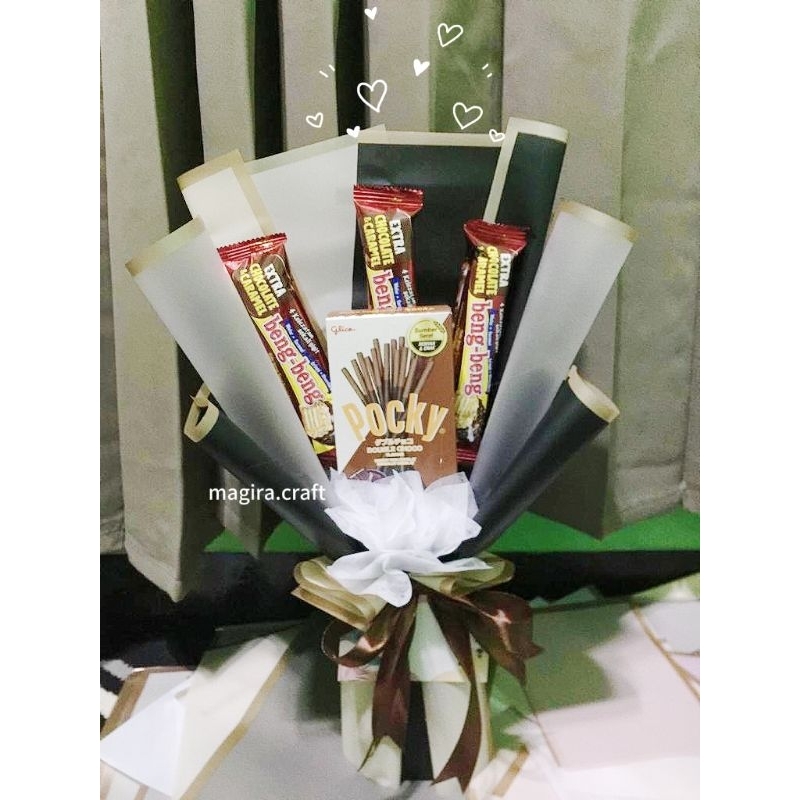 

BUKET SNACK BENG BENG DAN POCKY | BUQET COKLAT | BOUQET BUNGA COKLAT SNACK | KADO HAMPERS HADIAH UNIK