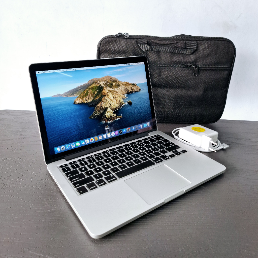 Macbook Pro Retina 2015 13 inch Core i5 2.9 GHz RAM 8GB SSD 128GB CC Rendah Laptop Second Bekas Mura