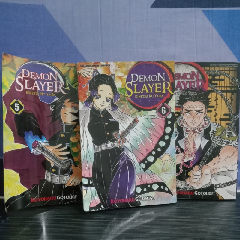 komik demon slayer/kimetsu no yaiba (preloved)