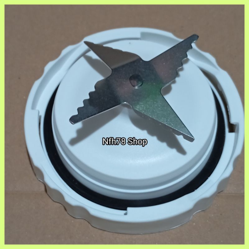 Mounting Juice Blender Phillips / Pisau Jus Blender Phillips HR 2061