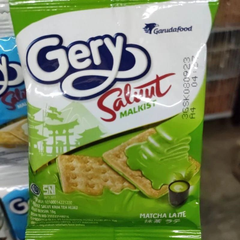 

Snack gery salut malkis berbagai varian rasa 1 pack isi 10 pcs