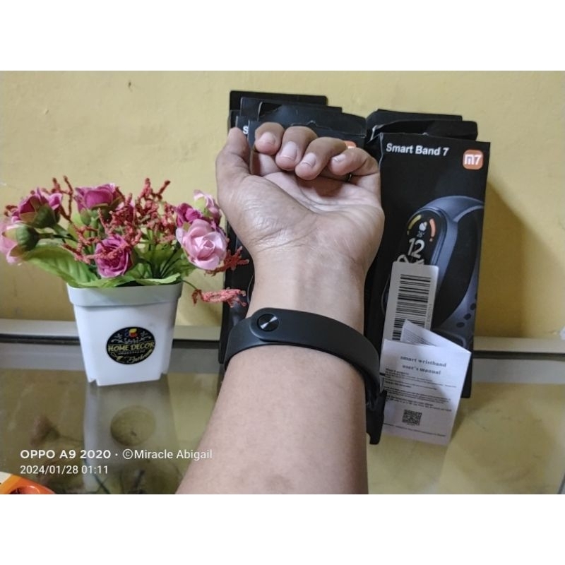M7 Smart Watch SmartBand 1.62"