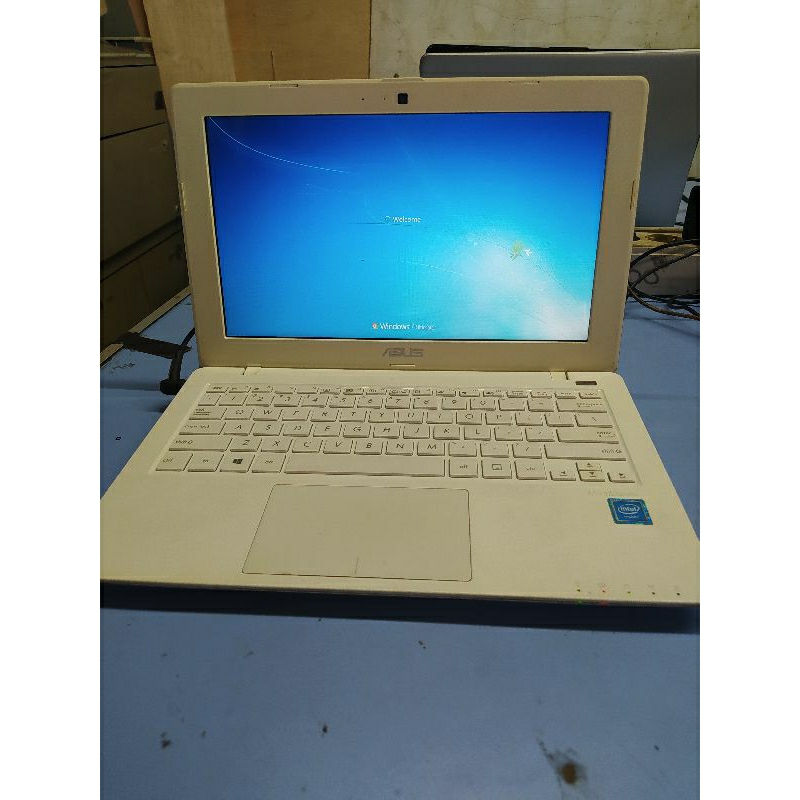 Asus x200m / laptop second / laptop bekas / laptop asus