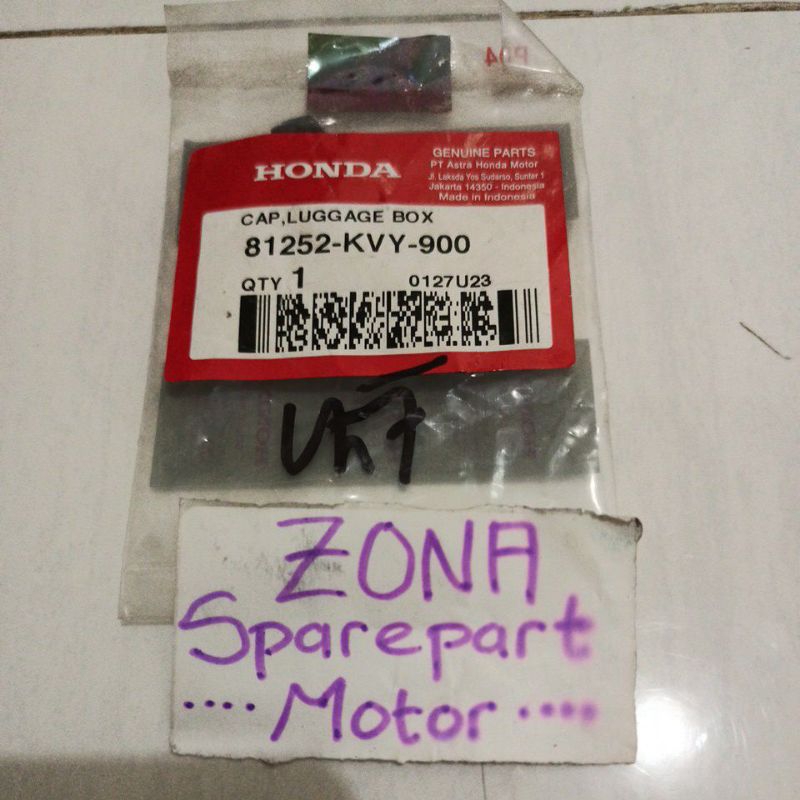 CAP LUGGAGE BOX TUTUP STELAN GAS BEAT KARBURATOR AHM 81252 KVY 900