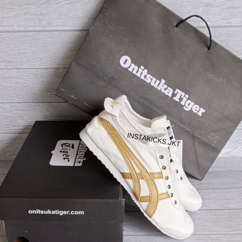 Sepatu Slip On Wanita White Gold Kanvas Slip On Women