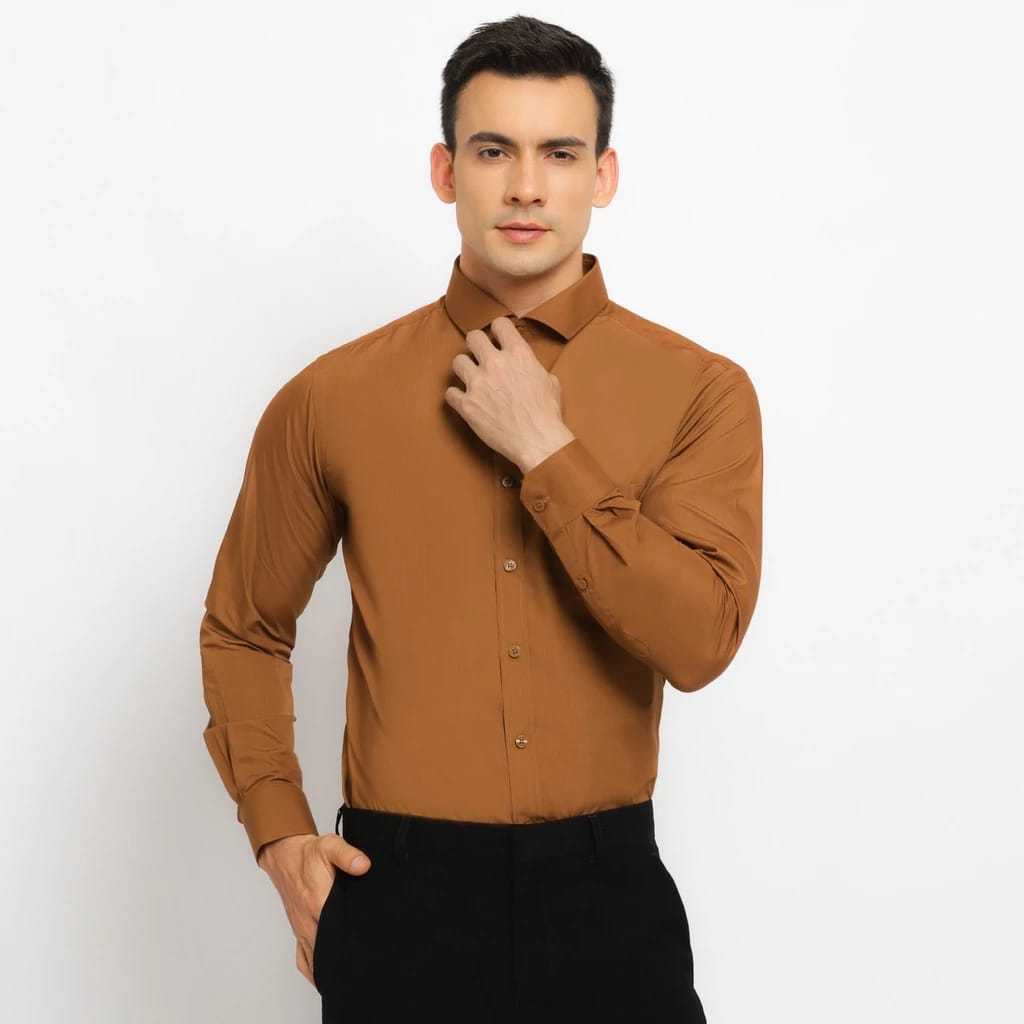 Carlos Moreno Kemeja Formal Pria Slimfit