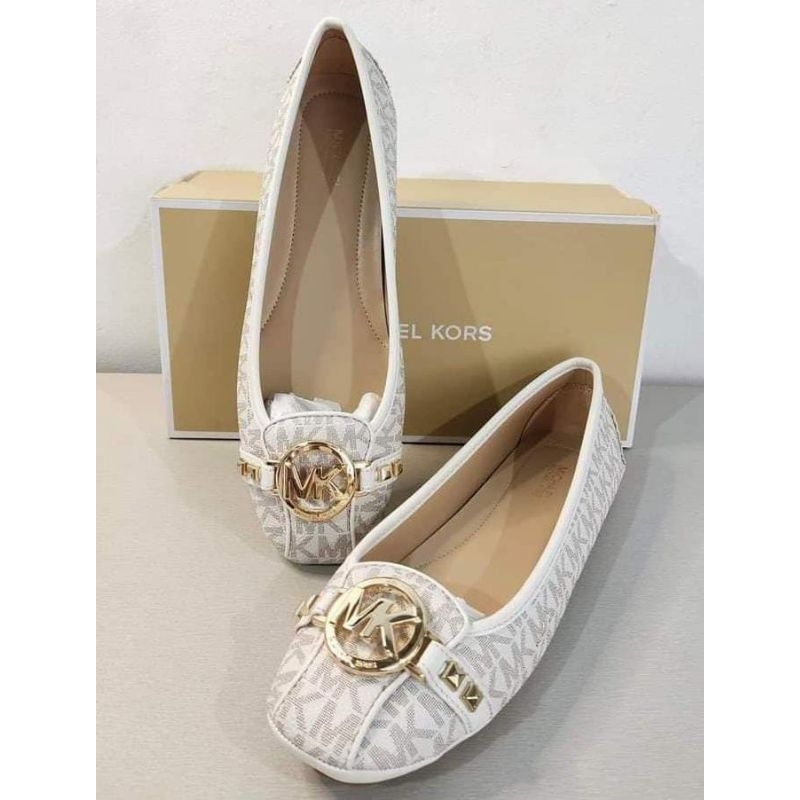Sepatu Michael Kors Fulton Shoes Sign Vanilla