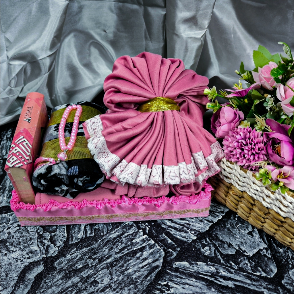 mahar seperangkat alat sholat/ mukena seserahan pernikahan/ seperangkat alat sholat/ seperangkat ala