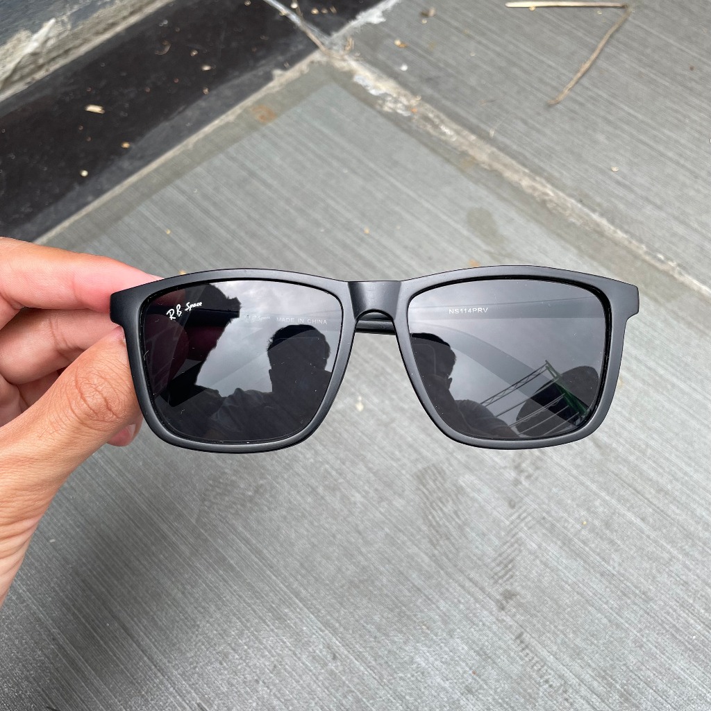 KACAMATA HITAM CASUAL PRIA KACAMATA ANTI UV