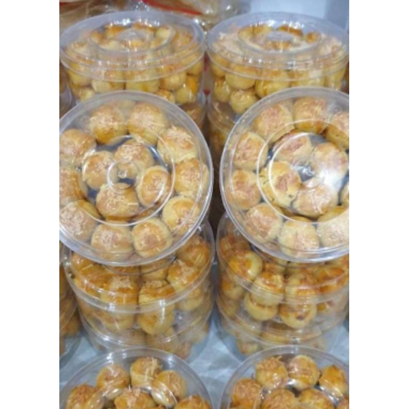 

nastar nanas toping keju .lumer.lembut uk 500gr