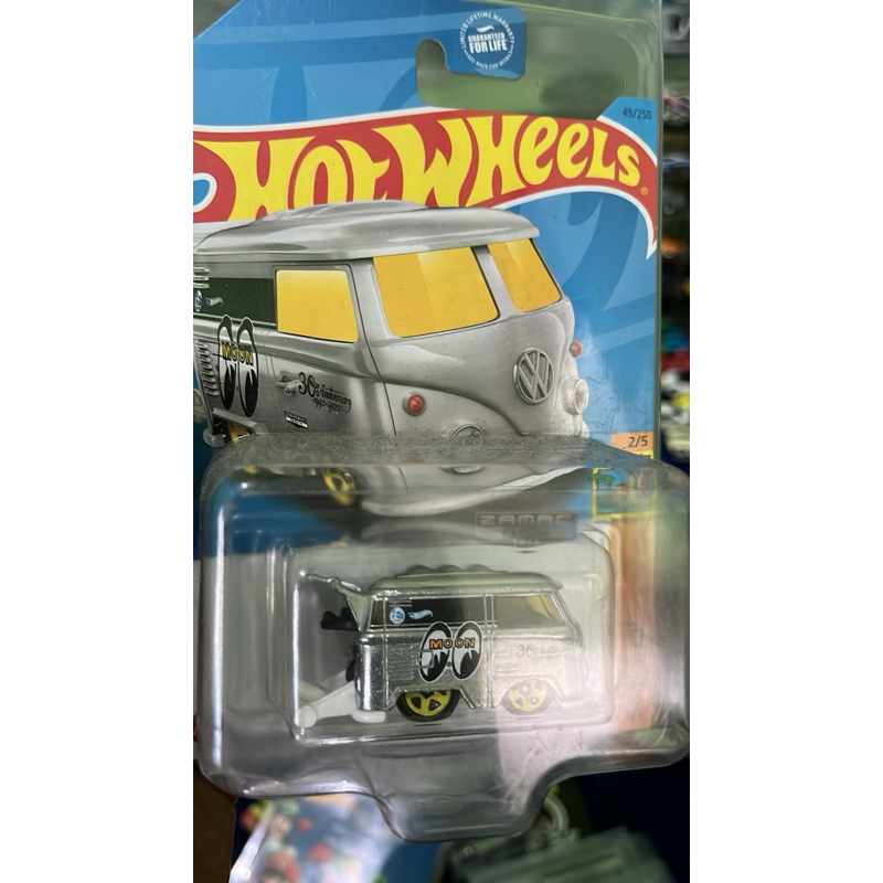 hotwheels,kool kombi zamac, free protektor