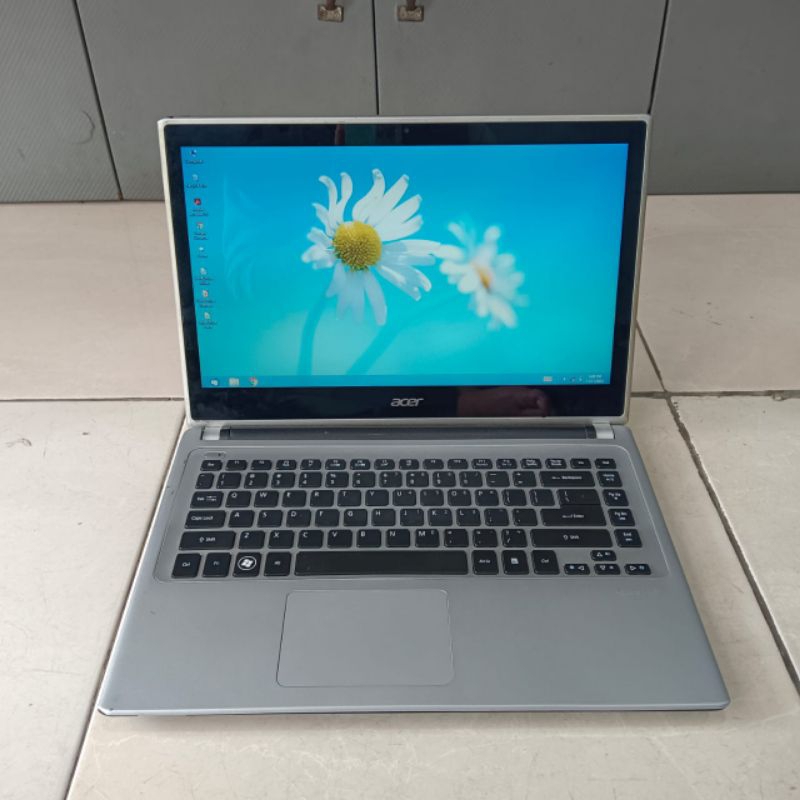 Laptop Acer V5-471PG, Core i5-3337U, ##DualVga, Ram 4/500Gb,#acer #Touchscreen, #Lengkap,# Silver