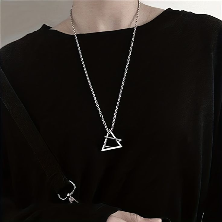 PENDANT NECKLACE TITANIUM-KALUNG TITANIUM PRIA/WANITA  LIONTIN TRIANGULAR NEW STYLE
