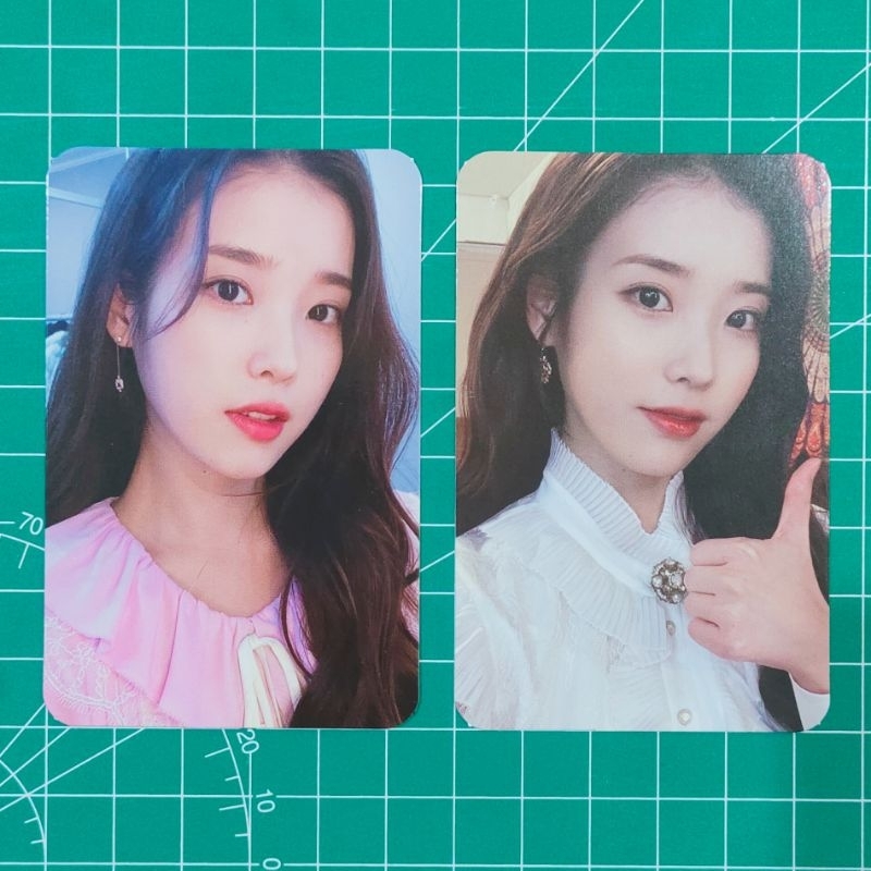 IU LILAC MERCHANDISE OFFICIAL PHOTOCARD