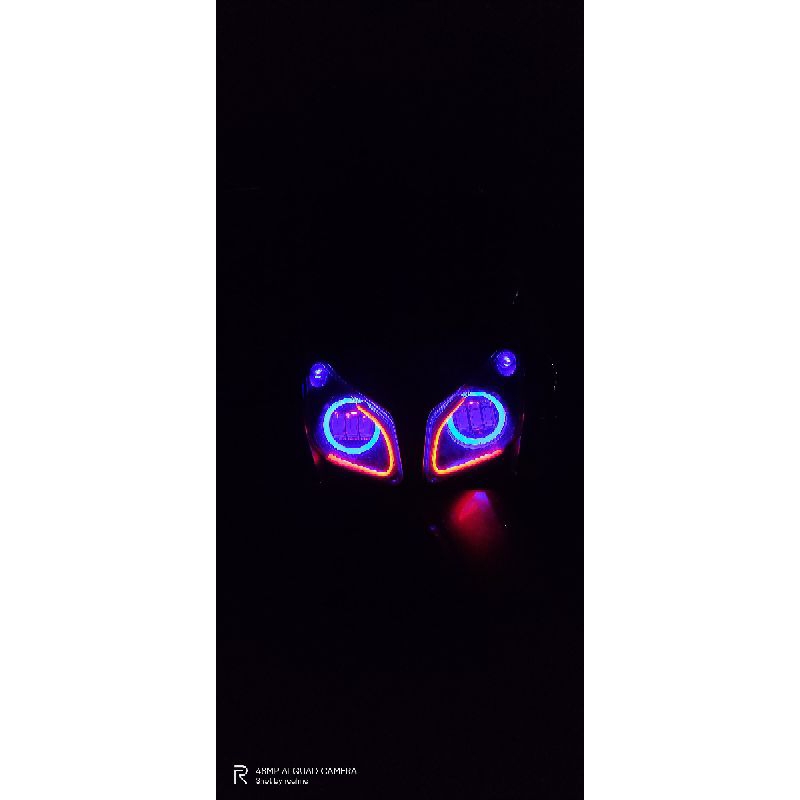 daymaker proji alis vario 110 vario karbu