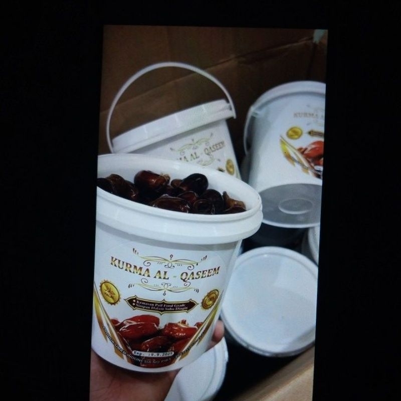 

KURMA AL QASEEM