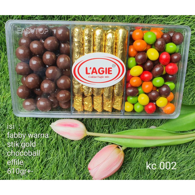 

Coklat Lagie / Paket Coklat Lagie / Hampers Coklat / Hampers Lebaran / Coklat Toples