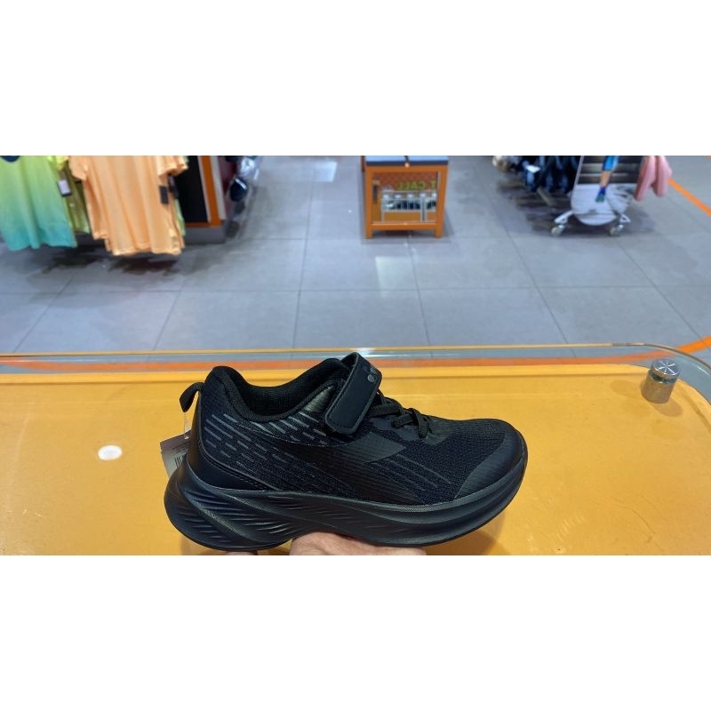 SEPATU DIADORA SNEAKERS UNISEX ANAK-ANAK/SEPATU SEKOLAK DIADORA/SEPATU FULL HITAM