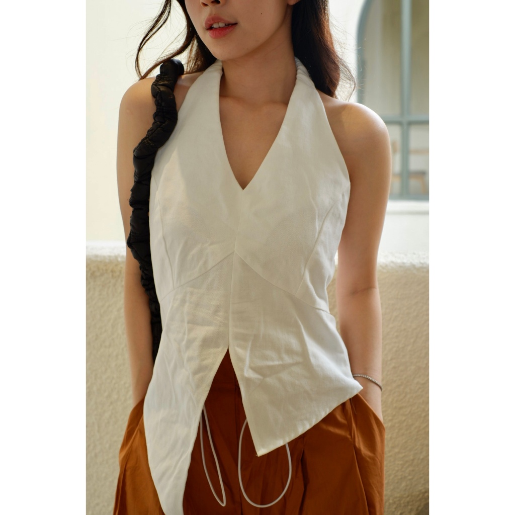 DAMMI - JOYCE Halter Tanktop - Halter Top V Neck - Korean Sexy Halter Tanktop - Sleeveless-  Atasan 