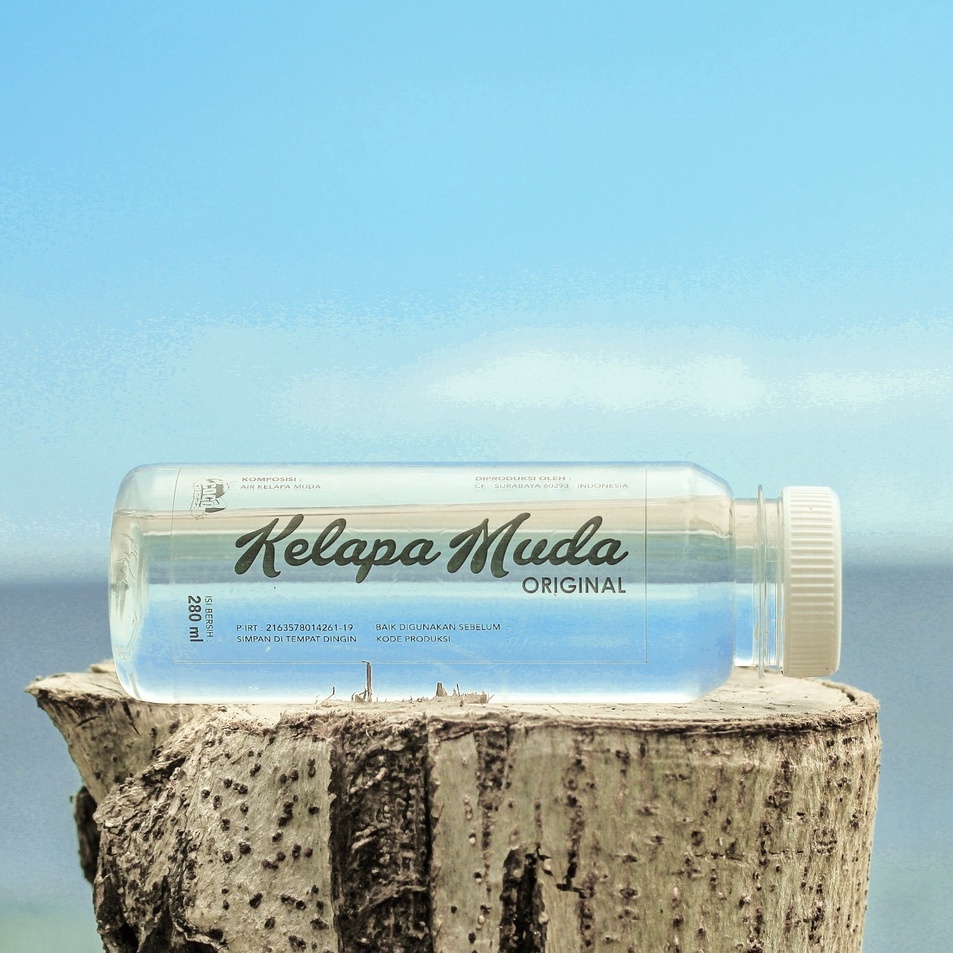 

ShareNow id4a4Zo Air Kelapa Muda Original Coconut Water