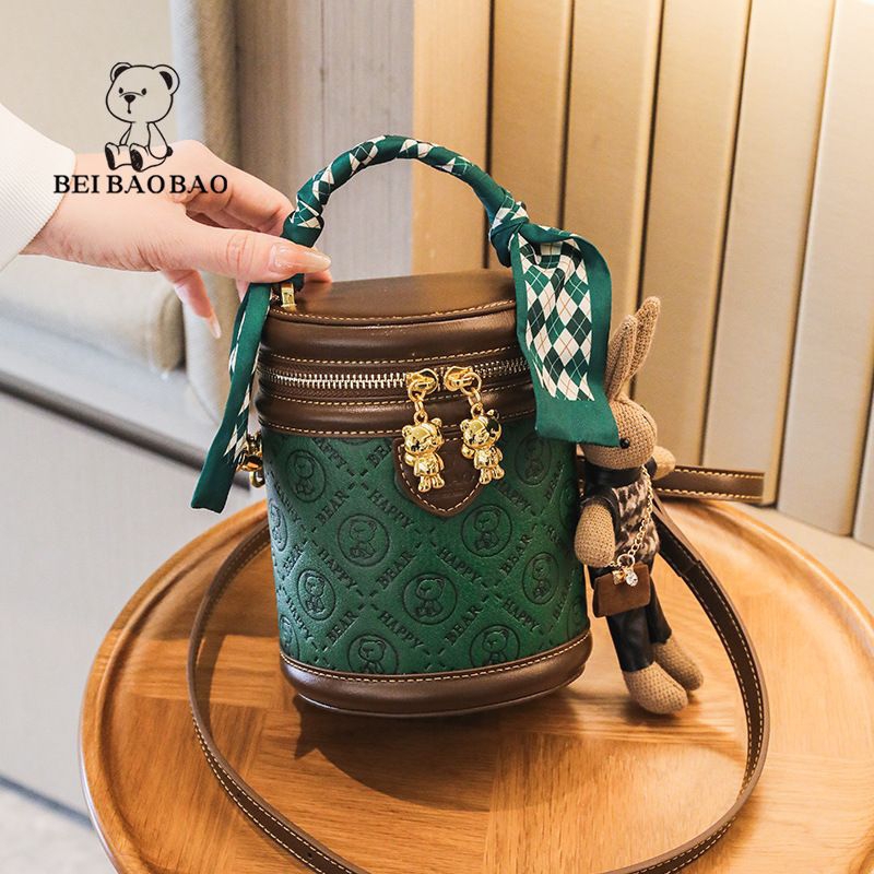 6926/ 6811 TAS SELEMPANG WANITA MODEL TABUNG / TAS BEAR CANTIK