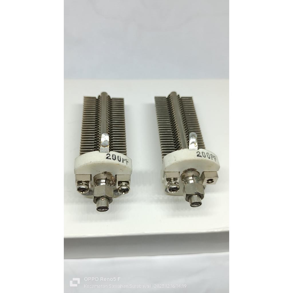 VARCO BESI BODY KERAMIK 200PF (1 SET-1 Pasang= 2pcs)