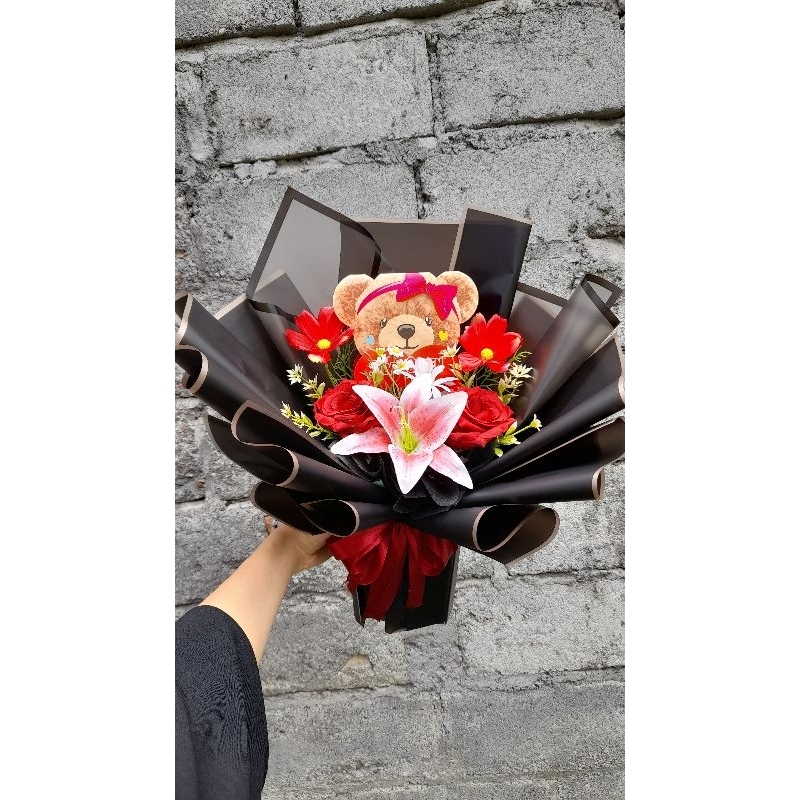 

BUKET SILVERQUEEN CHUNKY BEAR