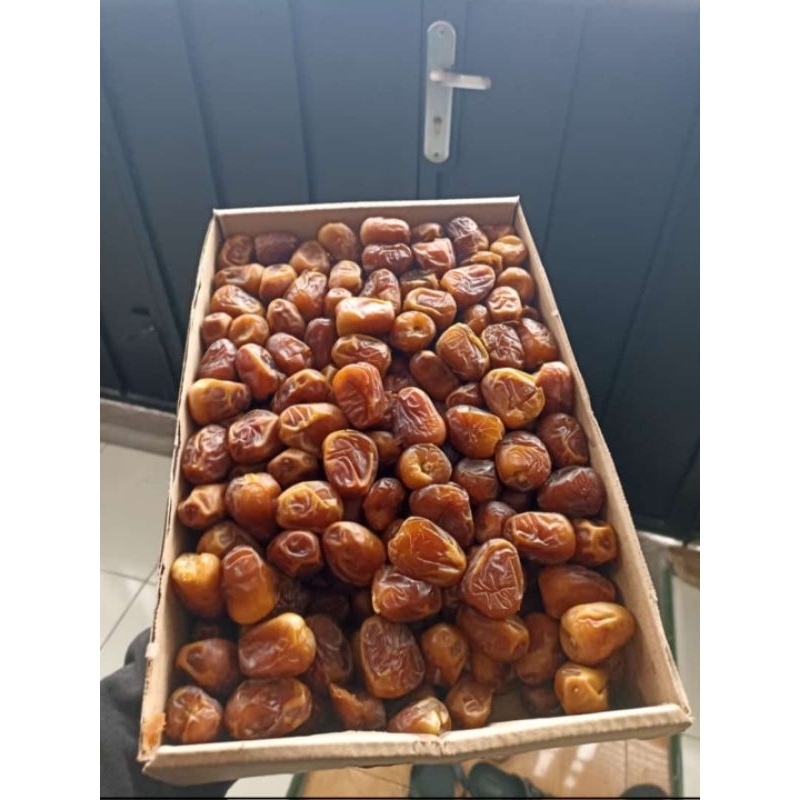 

KURMA SUKARI AL QOSIM 3,2 KG || KURMA SUKARI (STOK TERBARU)