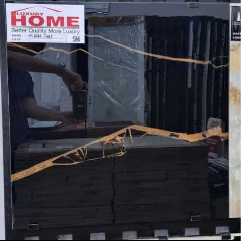 Granit Hitam Glazed Home 6026 60x60  - Kilat