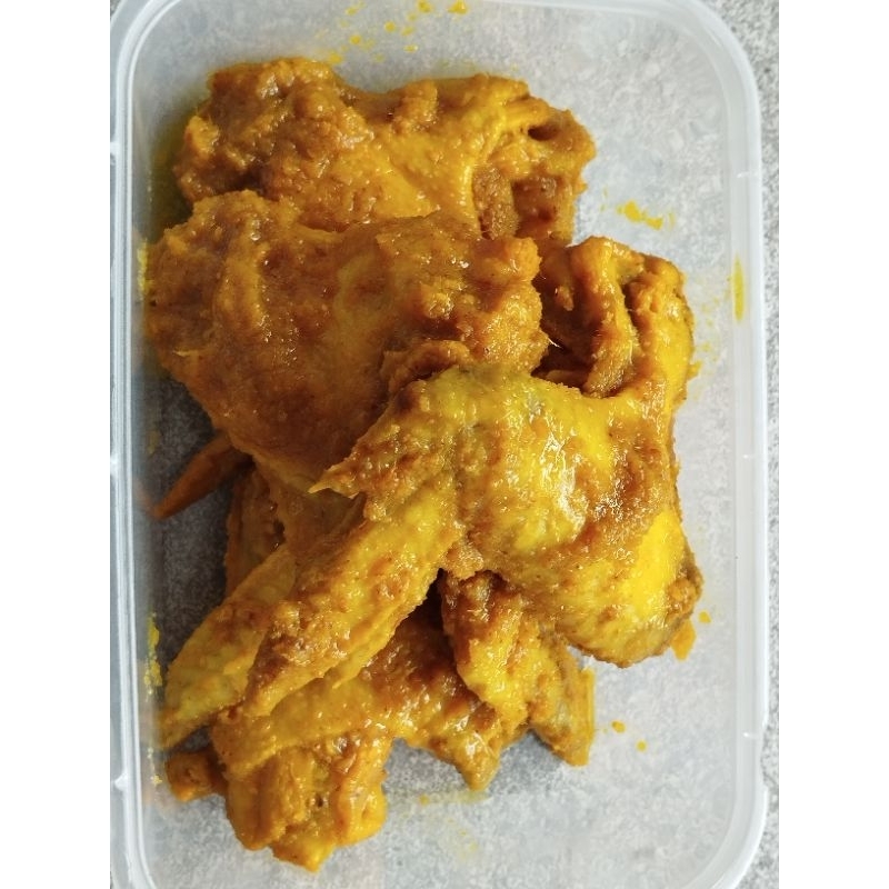 

Ayam Ungkep lengkuas 1ekor (8potong)