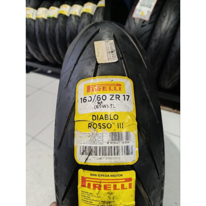 Ban pirelli diablo rosso 3 ukuran 160/60 ZR 17 [IMPORT]