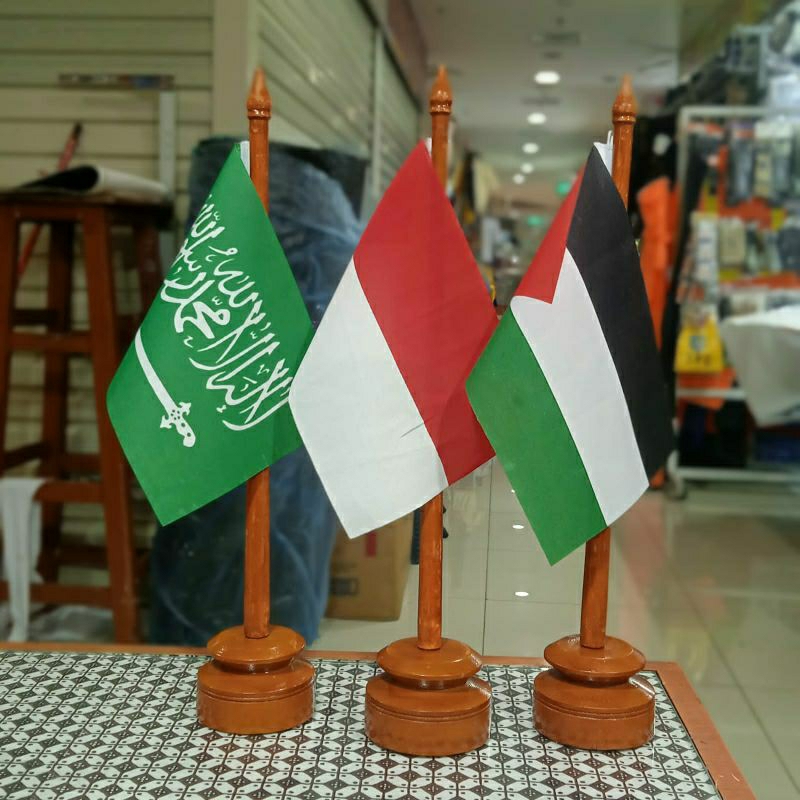 Bendera Indonesia, Bendera Palestina, Bendera Arab Saudi + Tiang Kayu