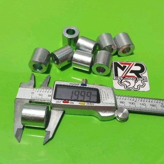BOS AS RODA DEPAN 20 X 20 X 10 MM//BOSH LUAR KANAN YAMAHA MIO SPORTY SMILE NEW GARNIS//MIO SOUL FINO
