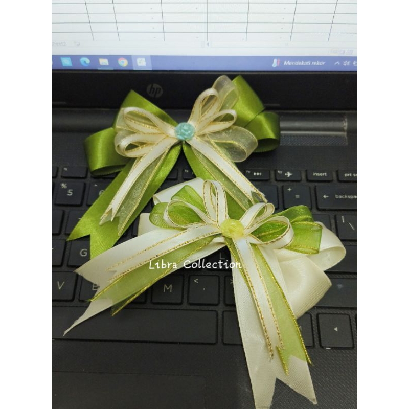 

LIBRA PITA HAMPERS LEBARAN