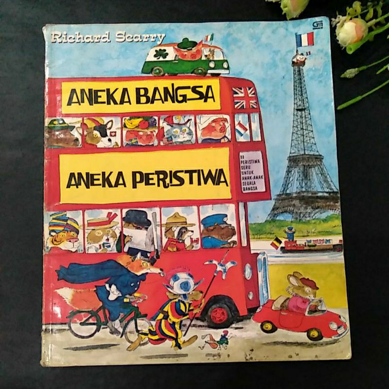 buku Richard Scarry Aneka Bangsa Aneka Peristiwa preloved