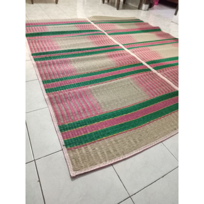 Tikar mendong/tikar lesehan/tikar anyaman khas tasikmalaya