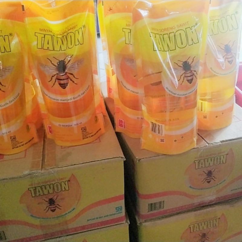 

MINYAK GORENG TAWON 900ml + packing kardus