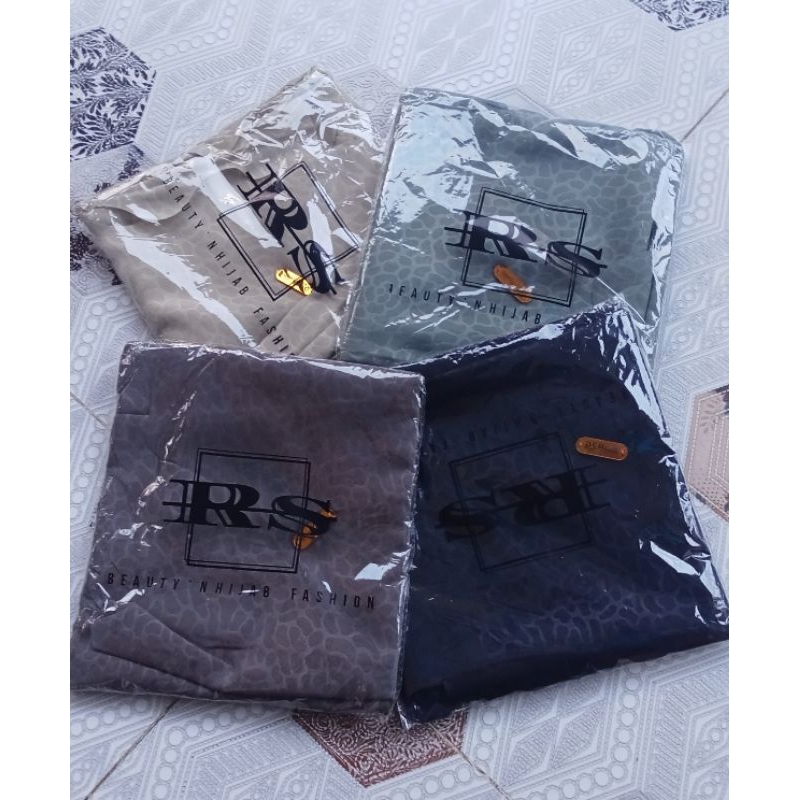 Hijab segiempat embos gelombang by RS_Hijab original