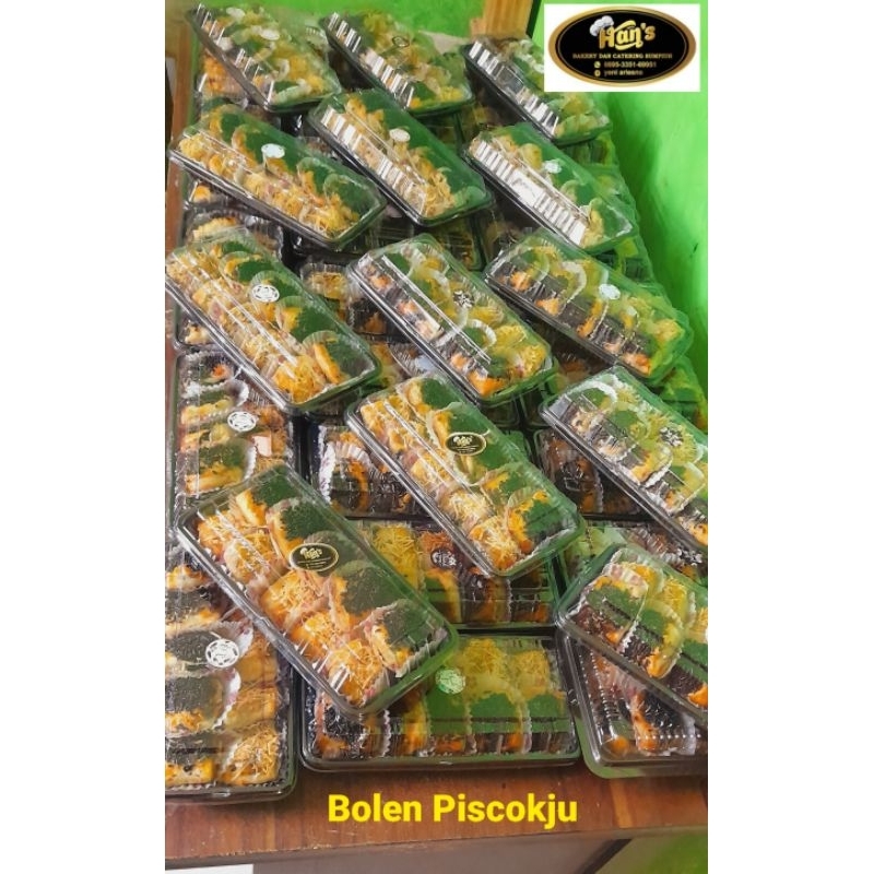 

bolen pisang keju coklat