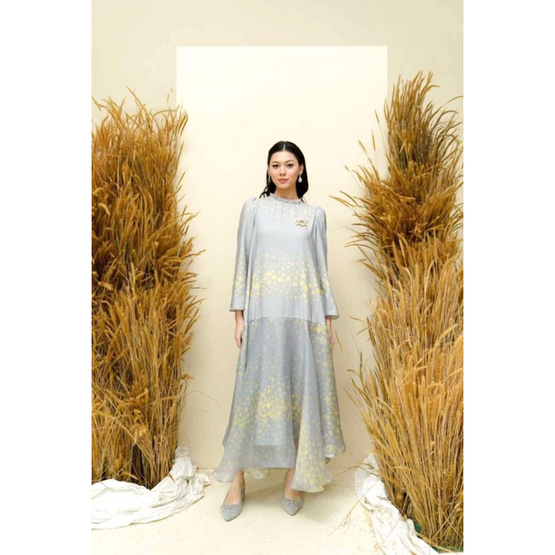 Andaya Dress Wearing Klamby