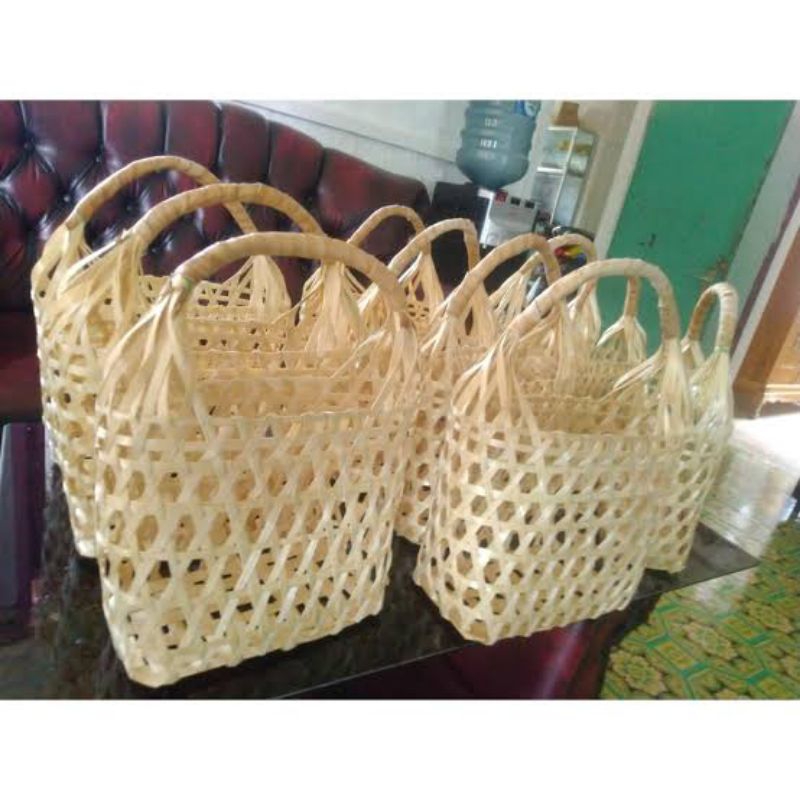 Tas keranjang anyaman bambu keranjang hampers natural termurah