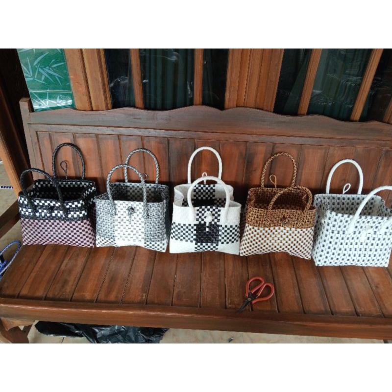 TAS ANYAMAN TENTENG TALI PENDEK / Jali Premium Petty M / Tas belanja keren bahan jali tebal lentur